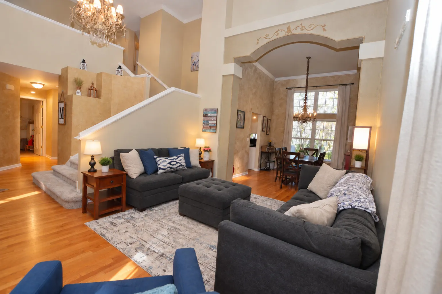 1823 Somerfield Lane IL