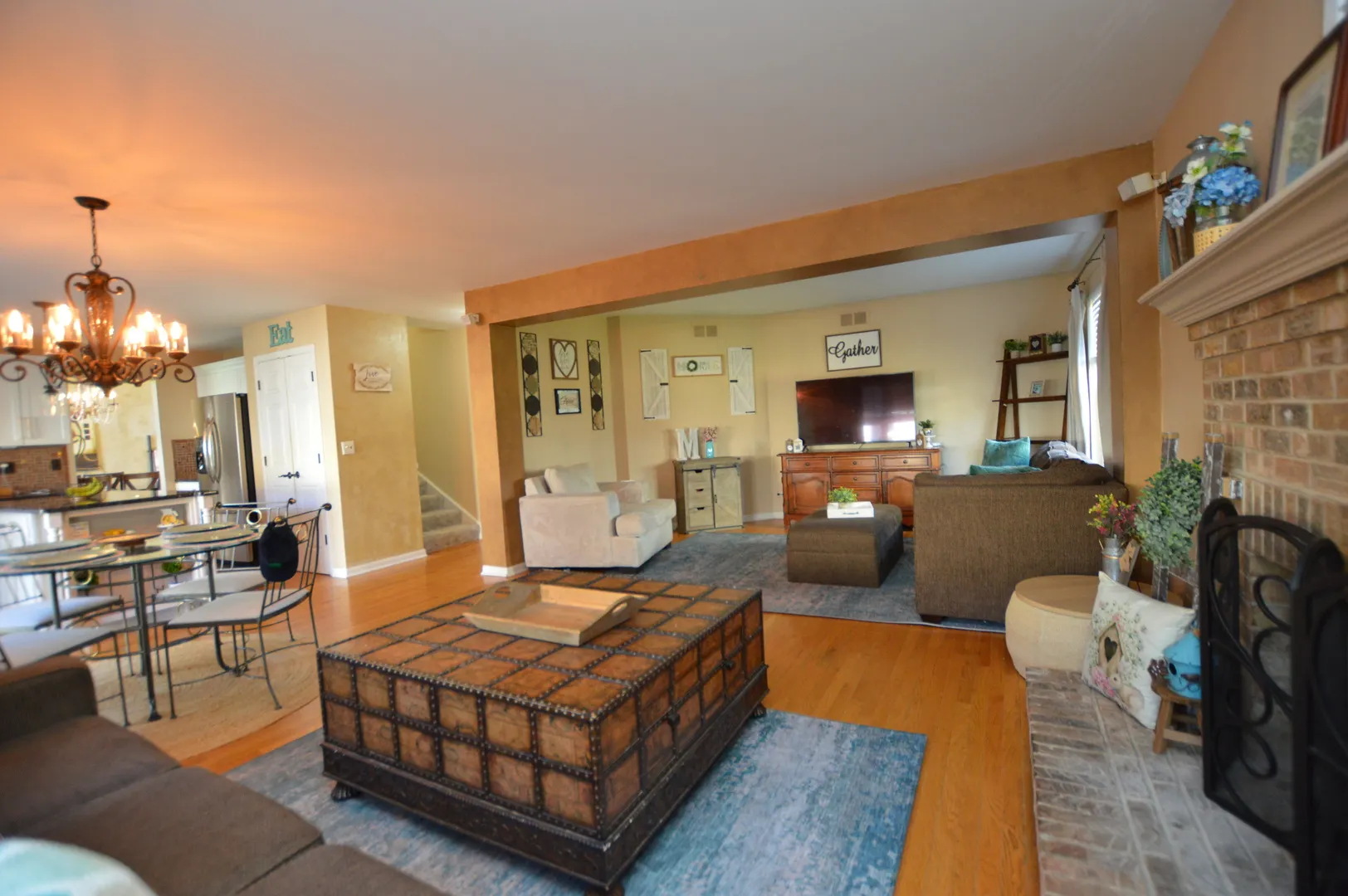 1823 Somerfield Lane IL
