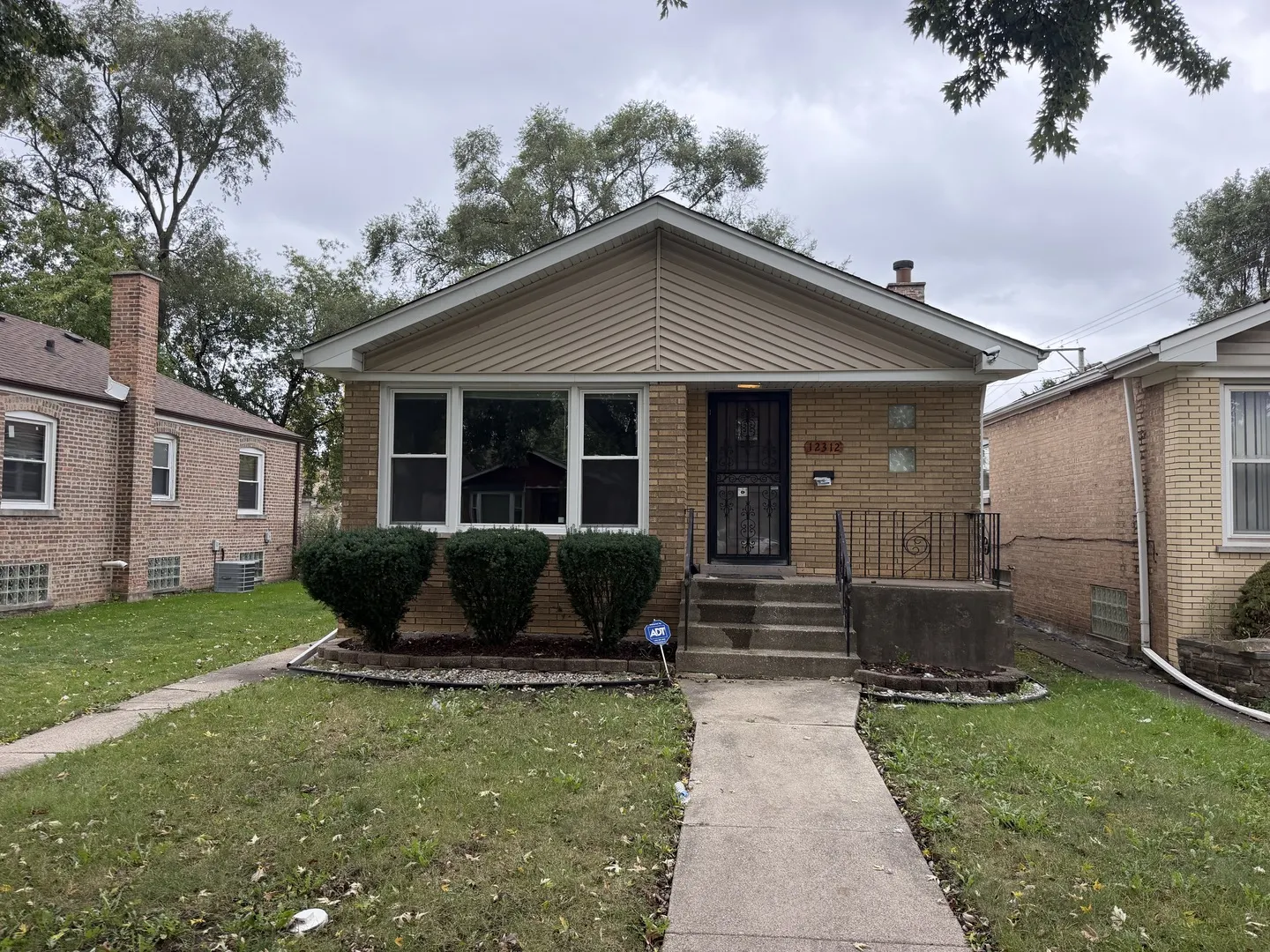 12312 S May Street IL