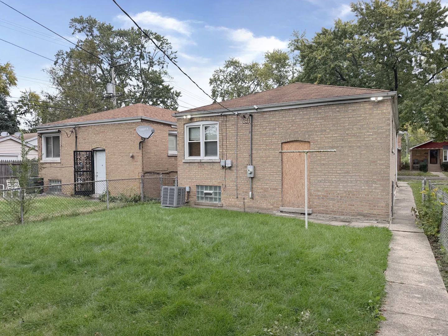 12312 S May Street IL