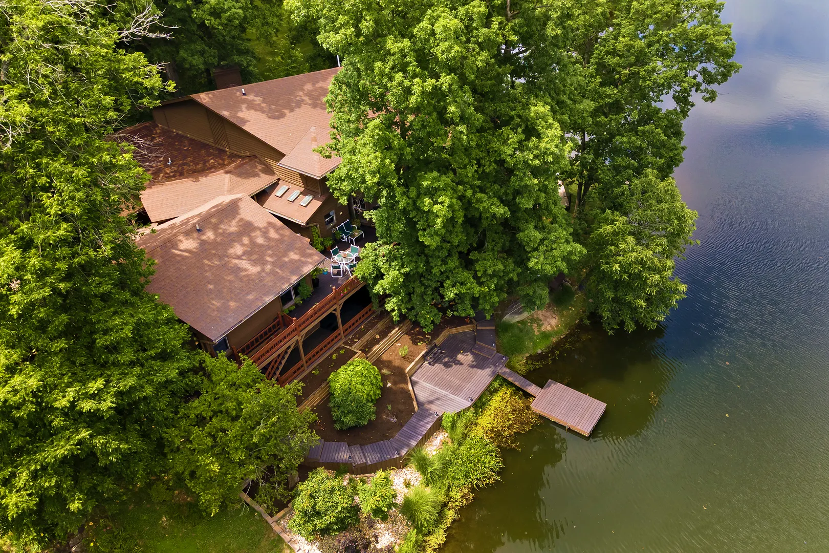396 Lake Indian Hills Circle IL