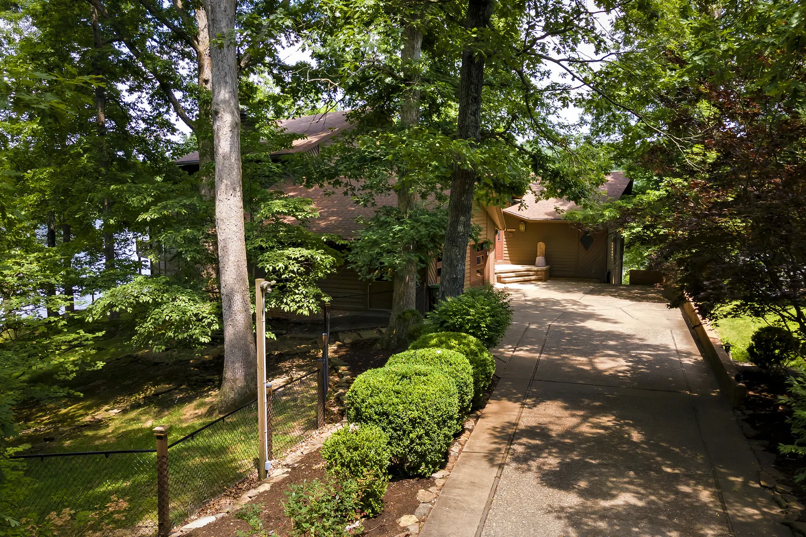 396 Lake Indian Hills Circle IL