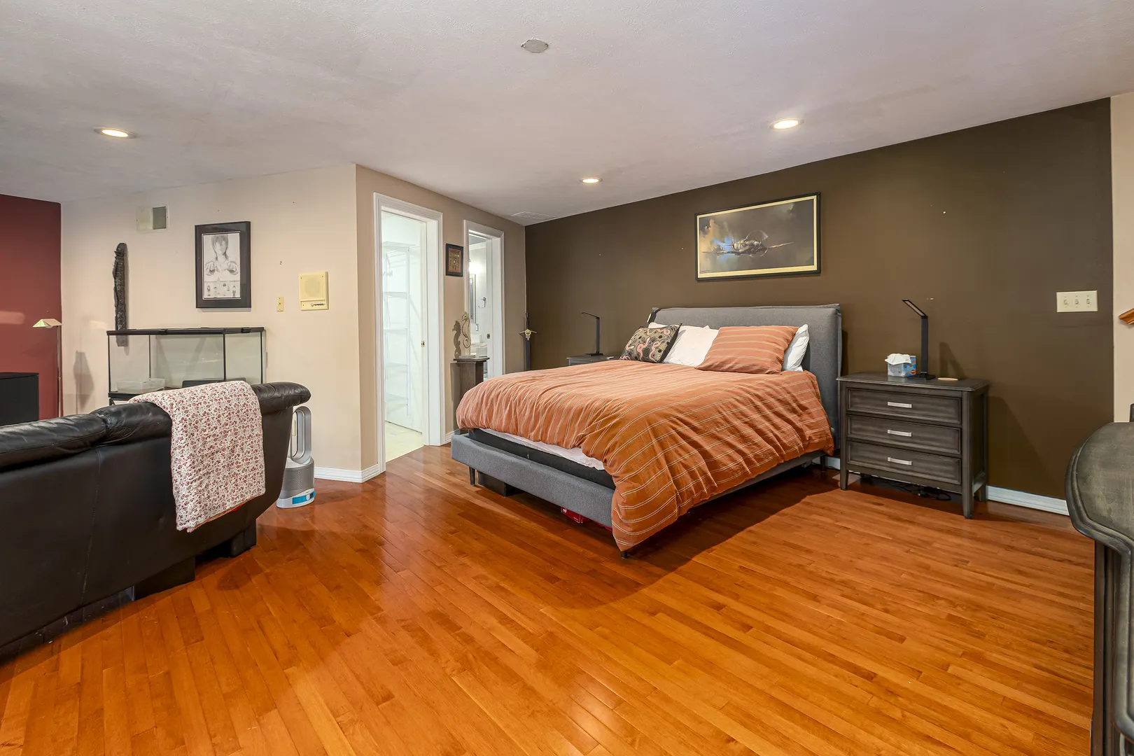 396 Lake Indian Hills Circle IL