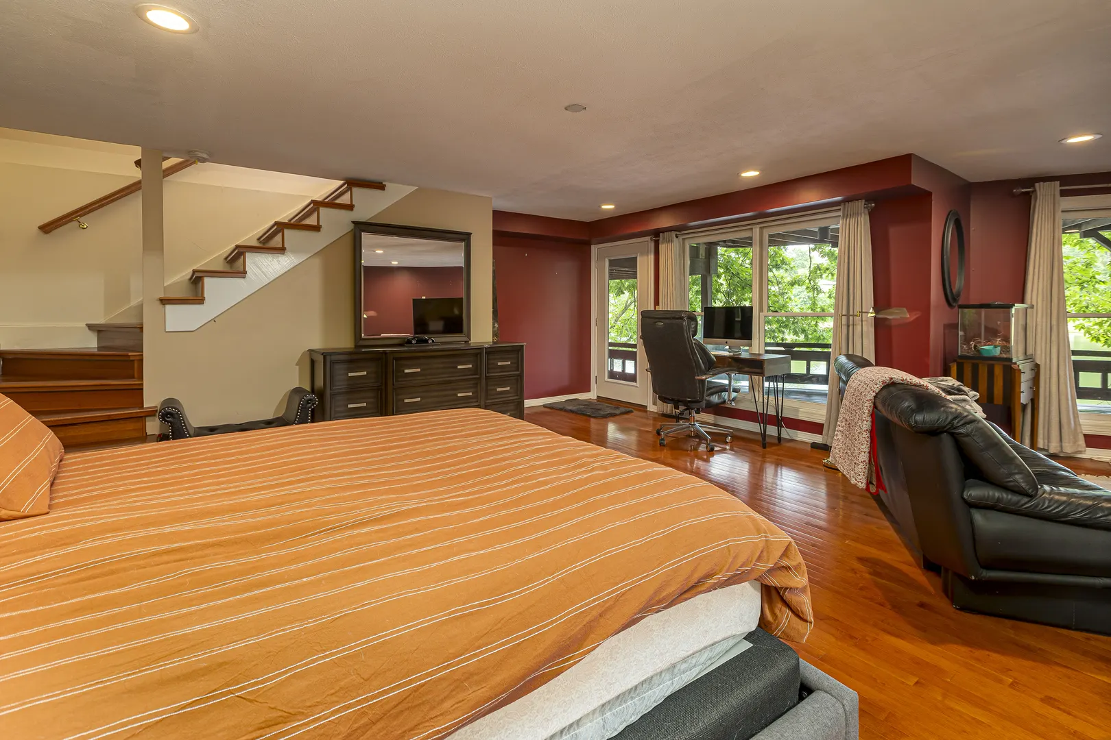 396 Lake Indian Hills Circle IL