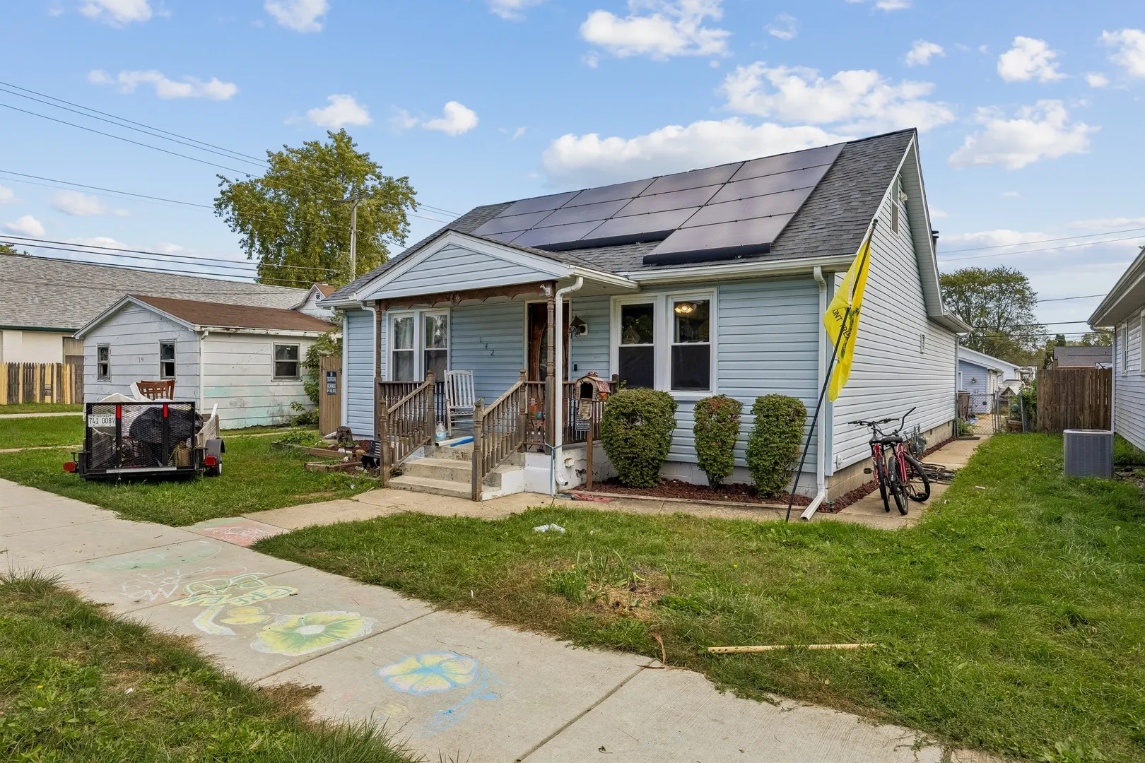 142 N Douglas Avenue IL