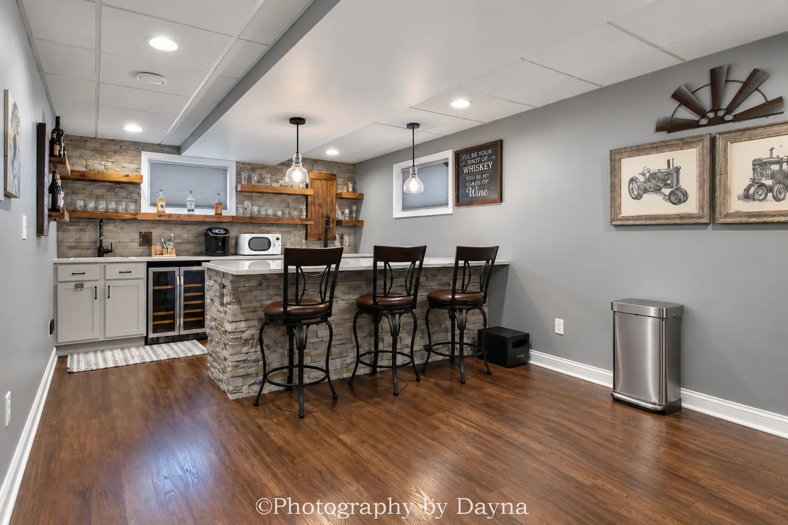 415 E Bethel Drive IL