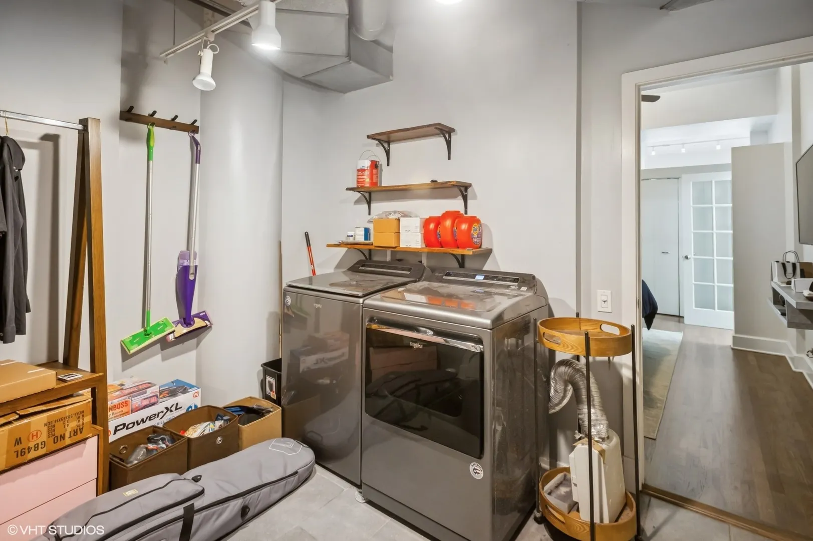 165 N Canal Street IL #1007