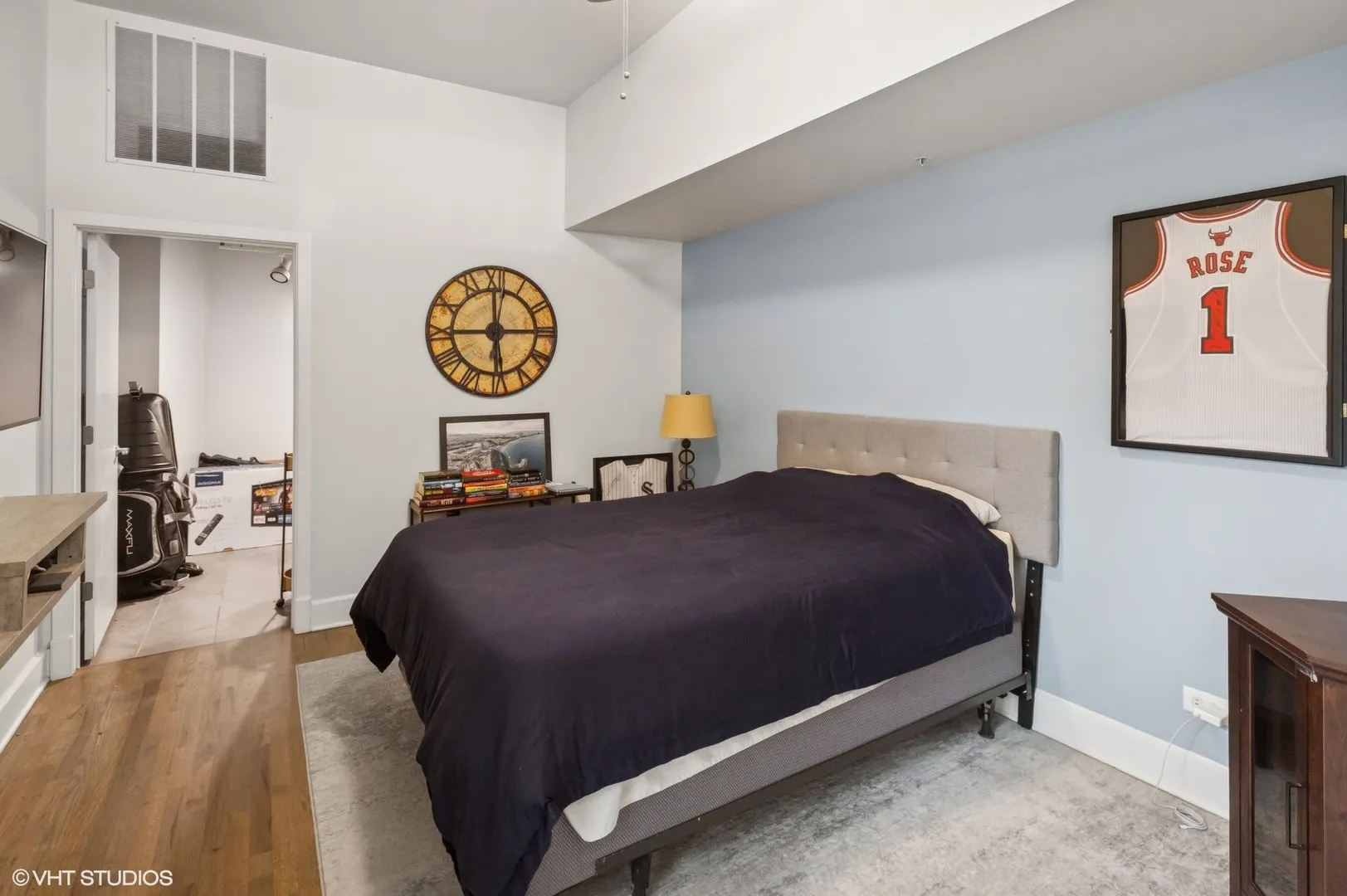 165 N Canal Street IL #1007