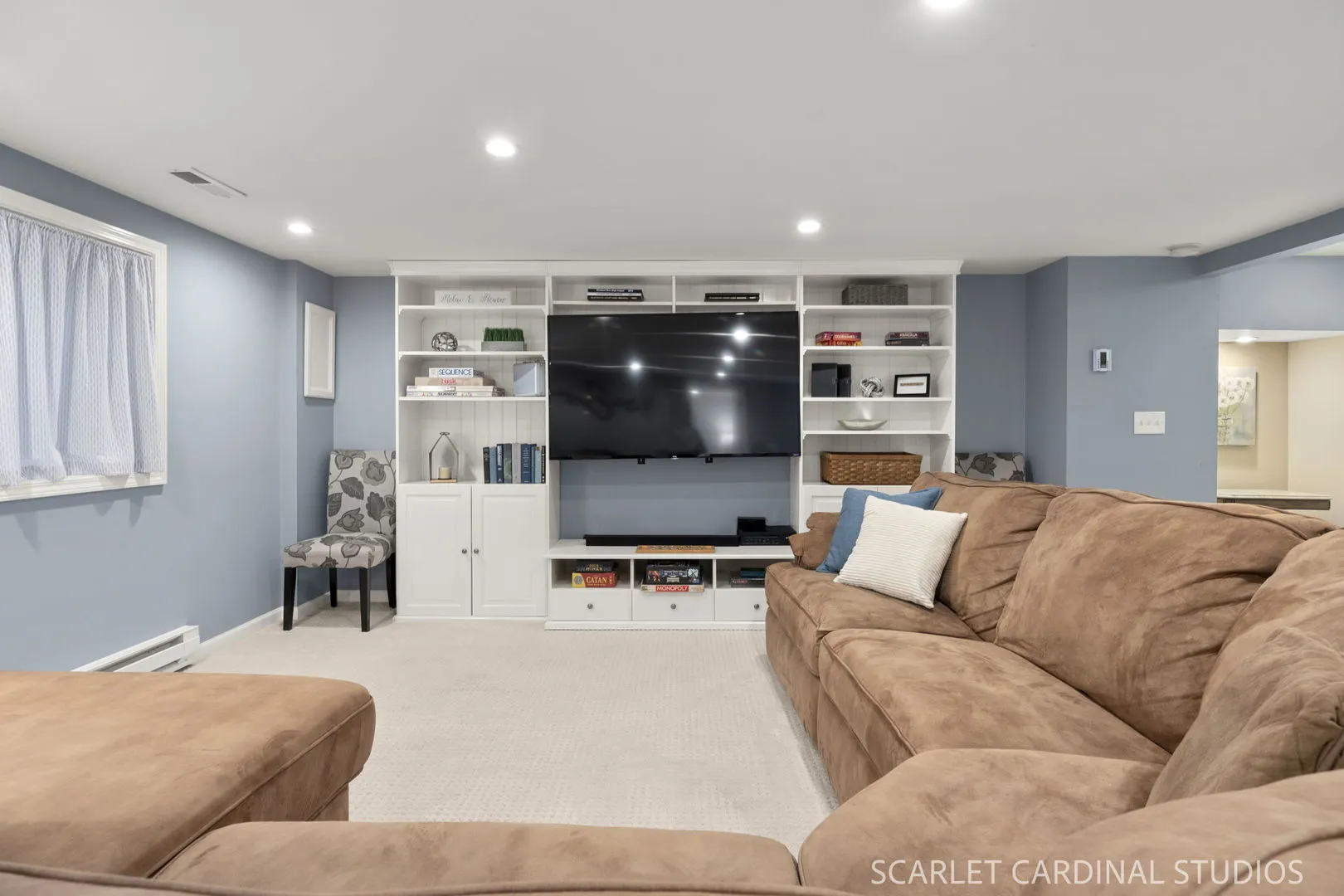 913 Wheaton Oaks Drive IL