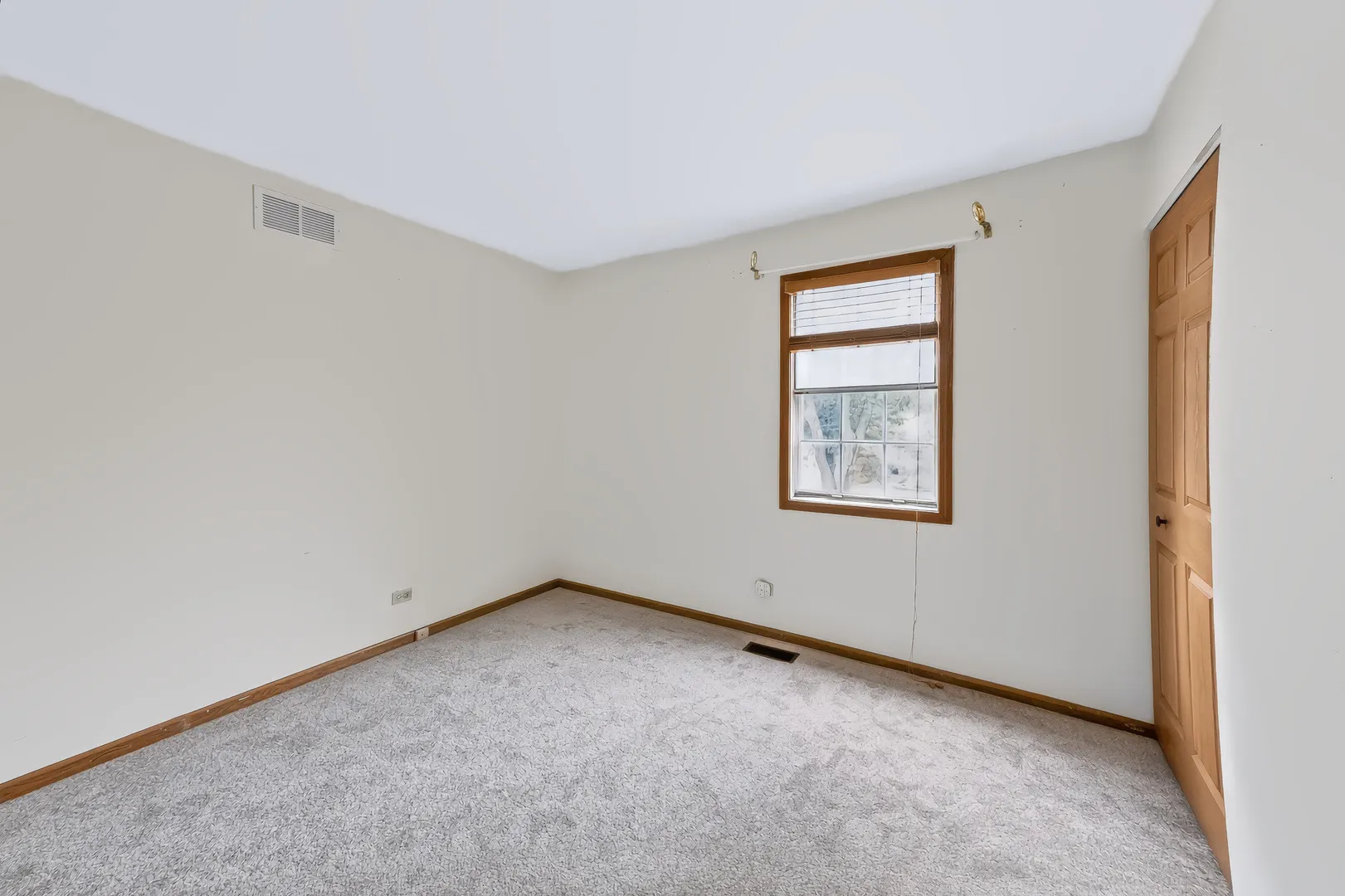 3140 Medford Court IL