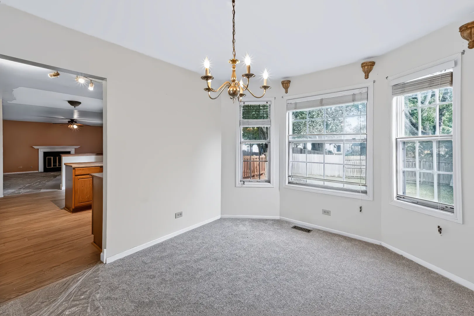 3140 Medford Court IL