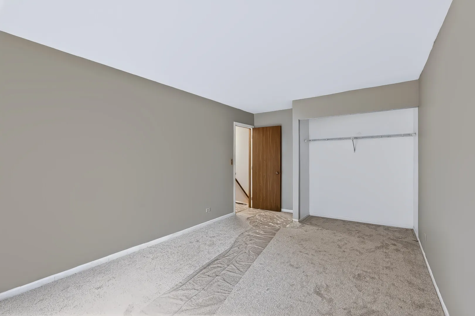 3140 Medford Court IL