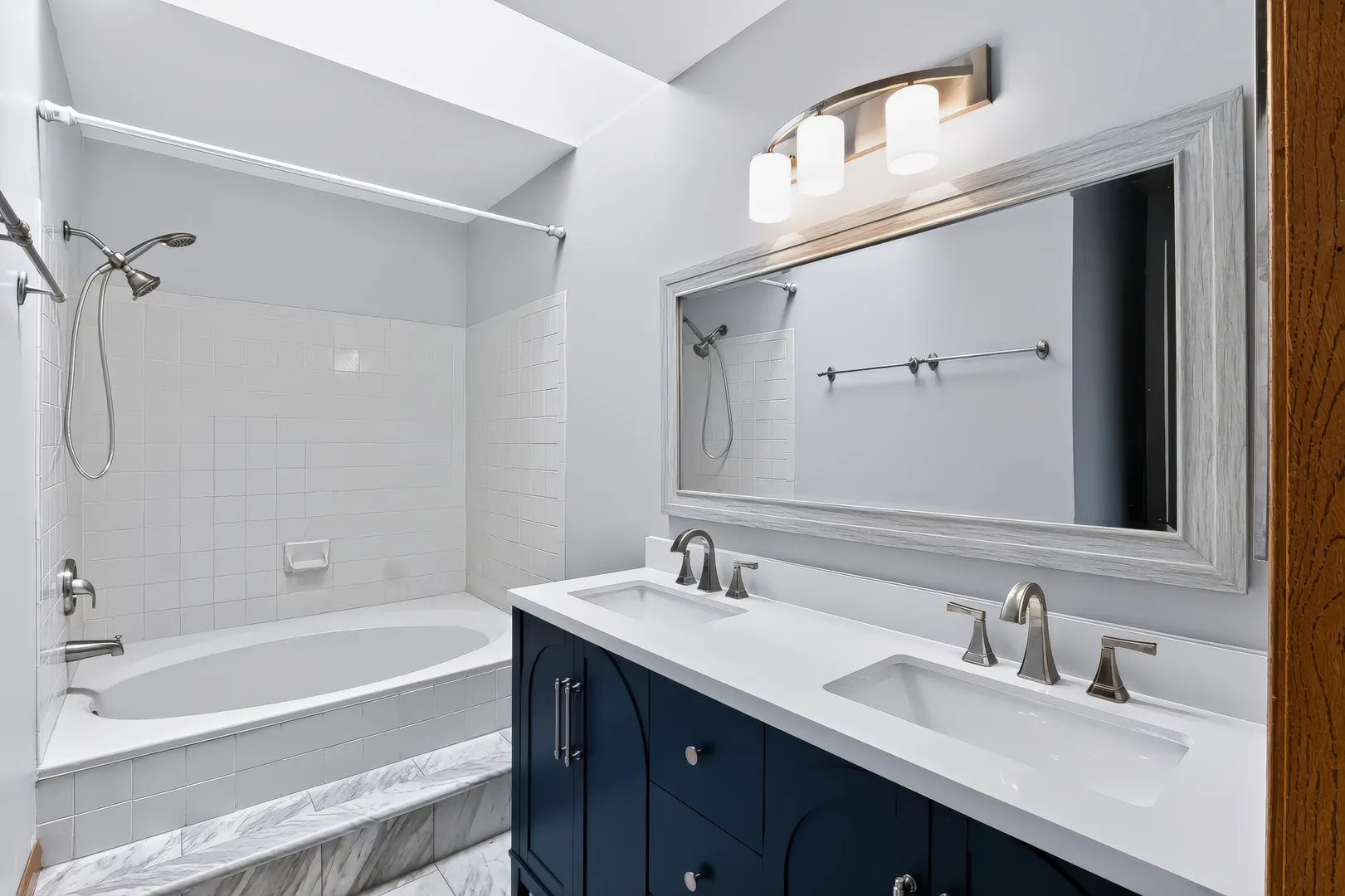 3140 Medford Court IL