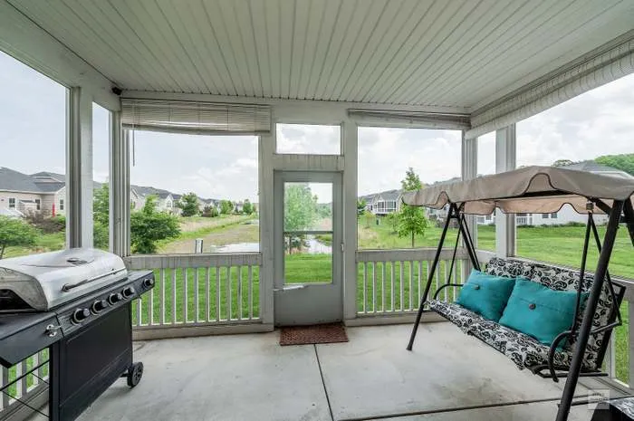 1395 Colchester Lane IL