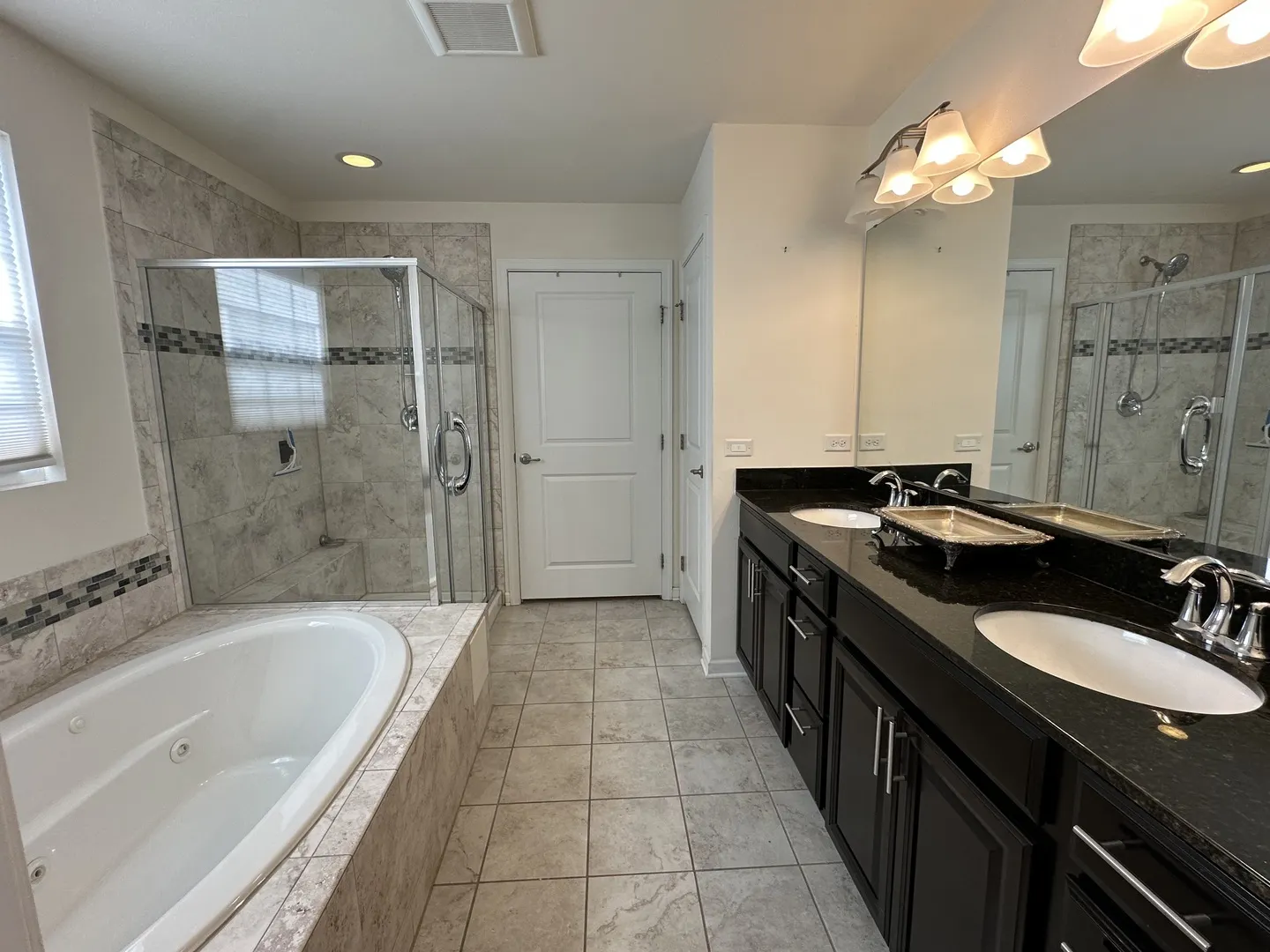 1395 Colchester Lane IL