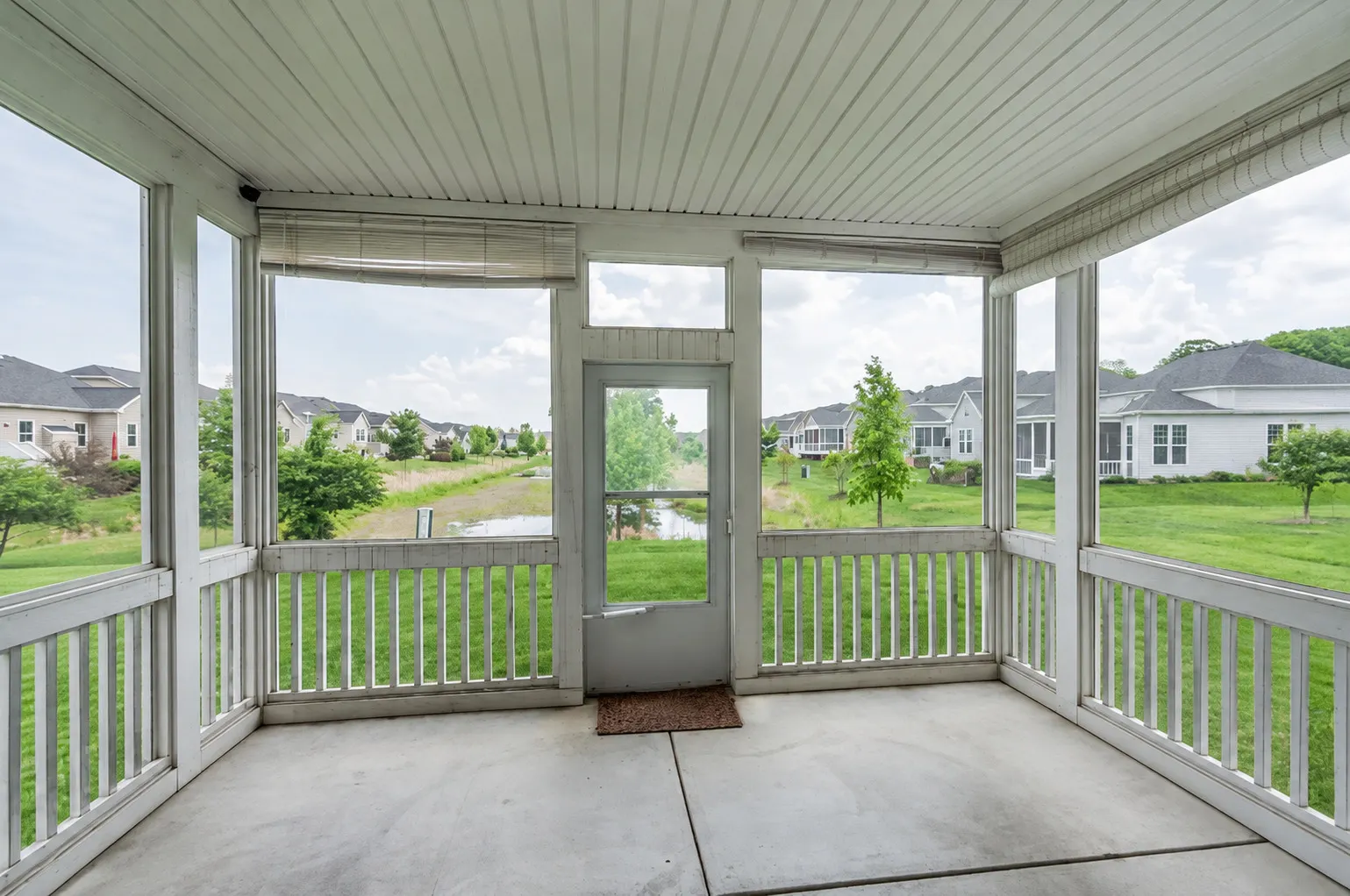 1395 Colchester Lane IL