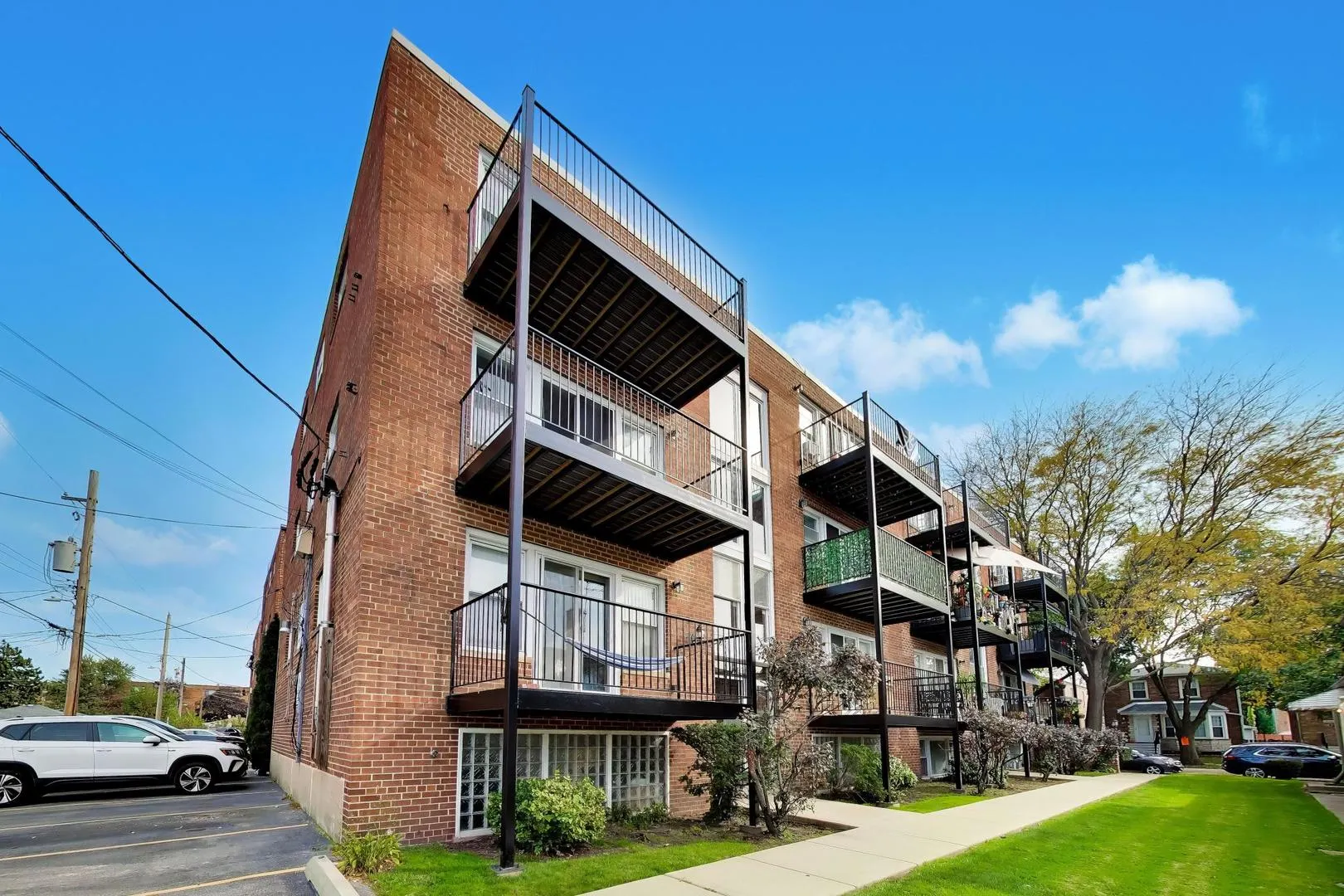 2636 W Catalpa Avenue IL #39