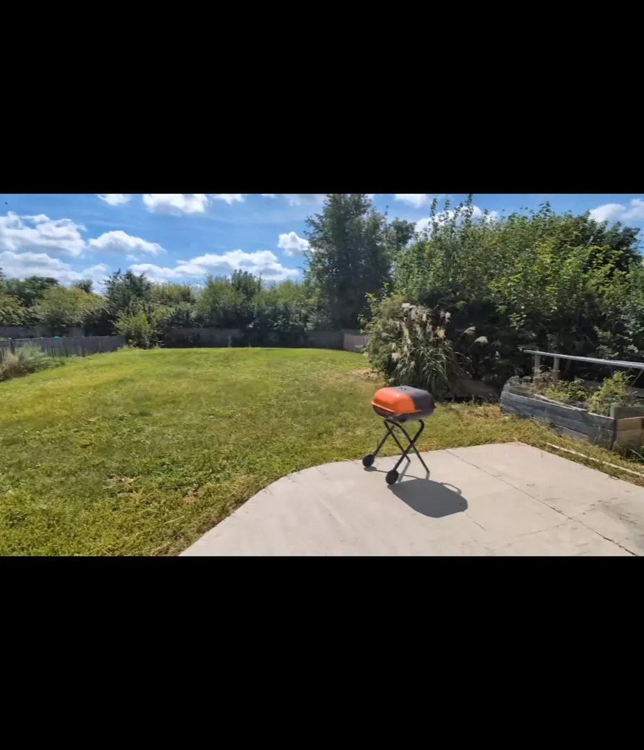 1547 Crest Drive IL