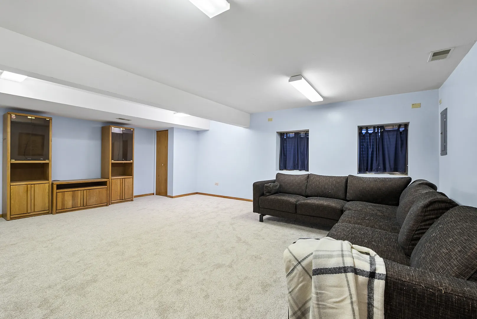 8421 Stratford Drive IL