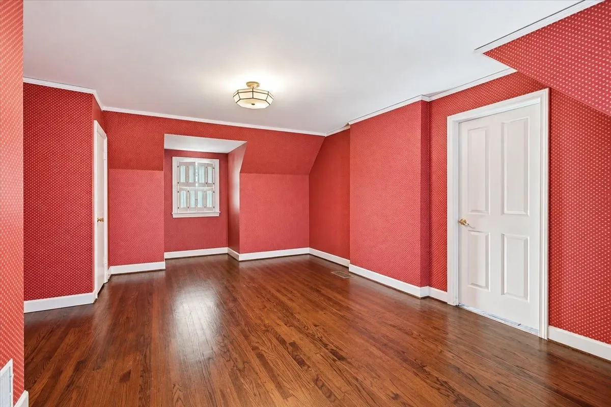 629 Juniper Road IL