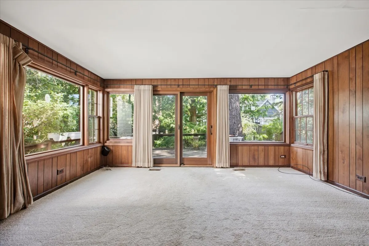629 Juniper Road IL
