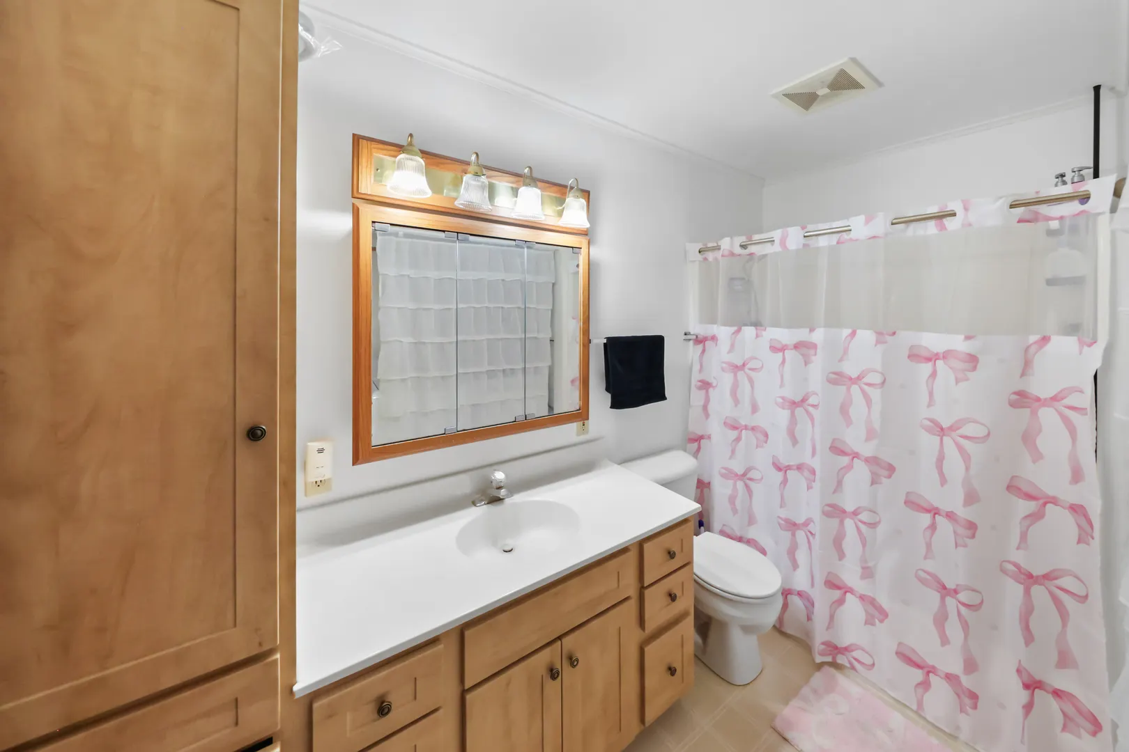 405 Gentleman Street IL