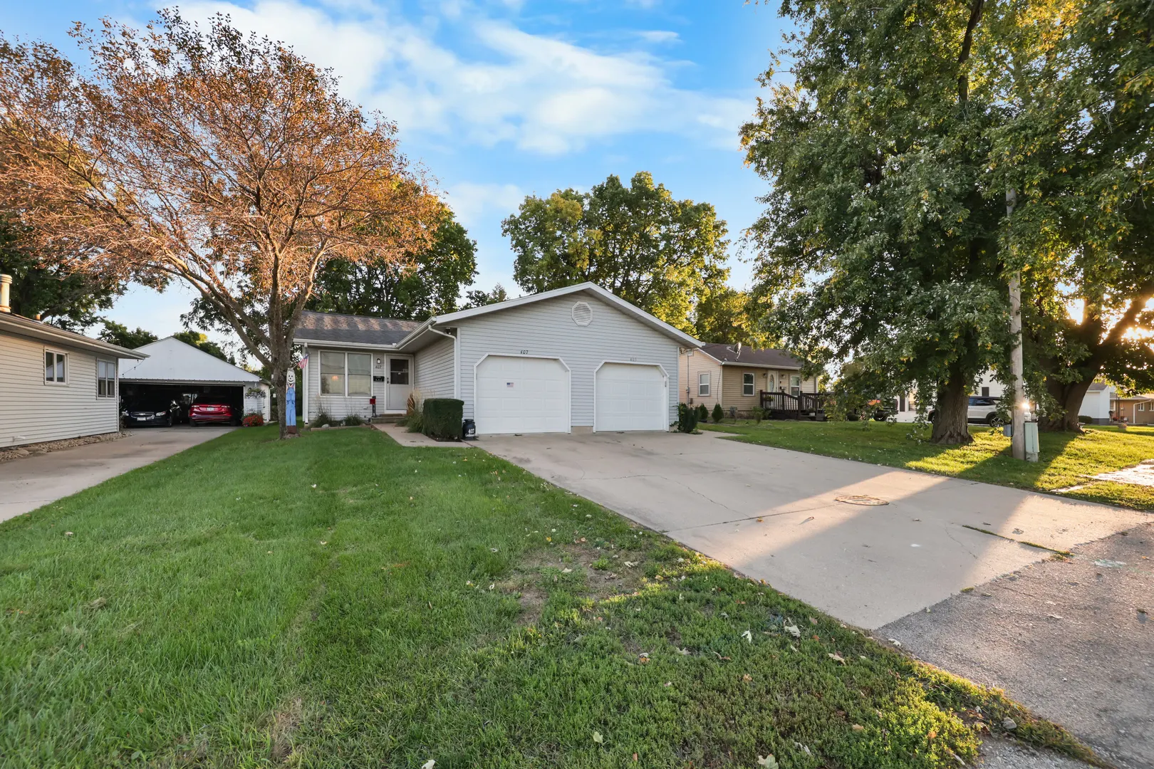 405 Gentleman Street IL
