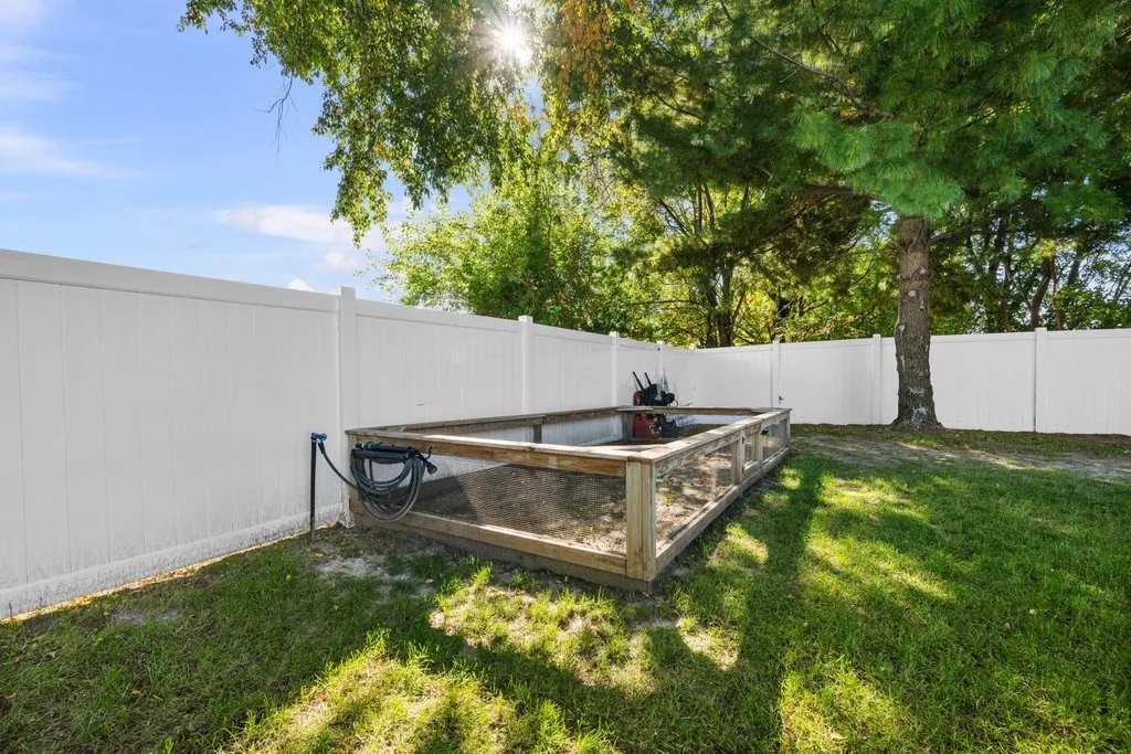 2805 E 58th Street IA