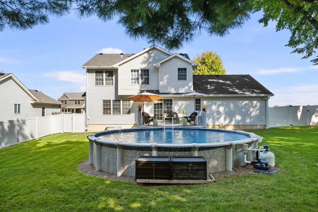2805 E 58th Street IA