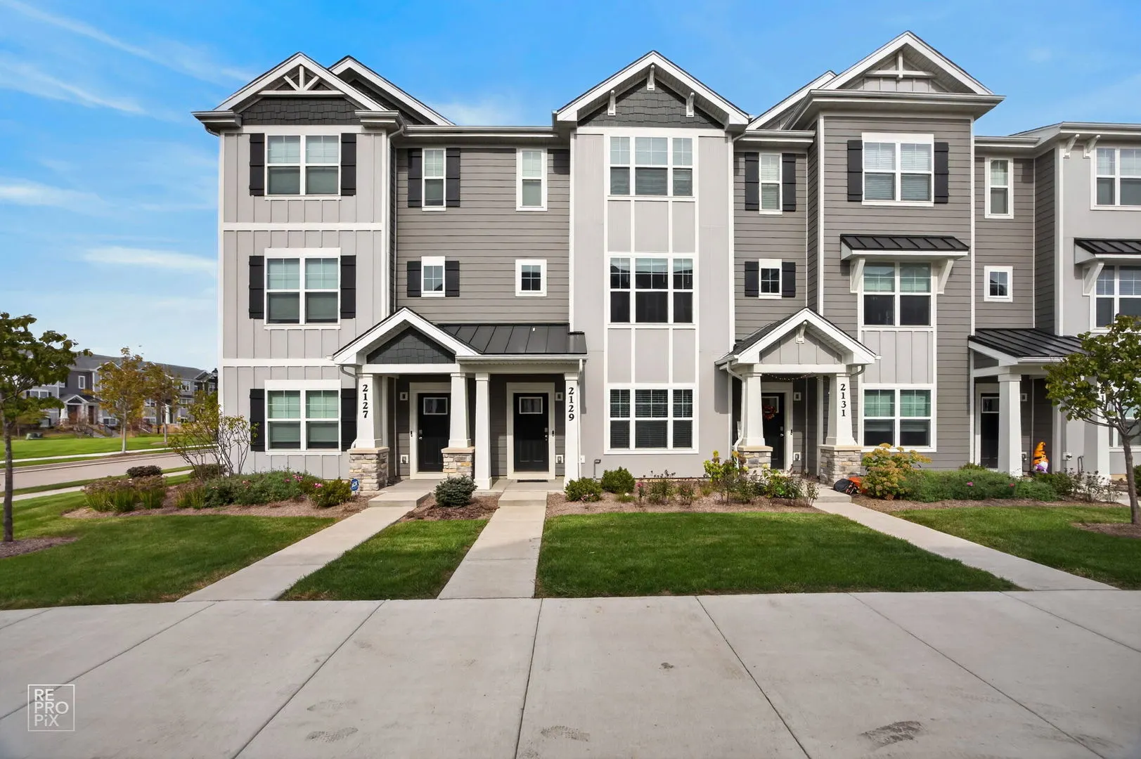2129 Yellowstone Boulevard IL
