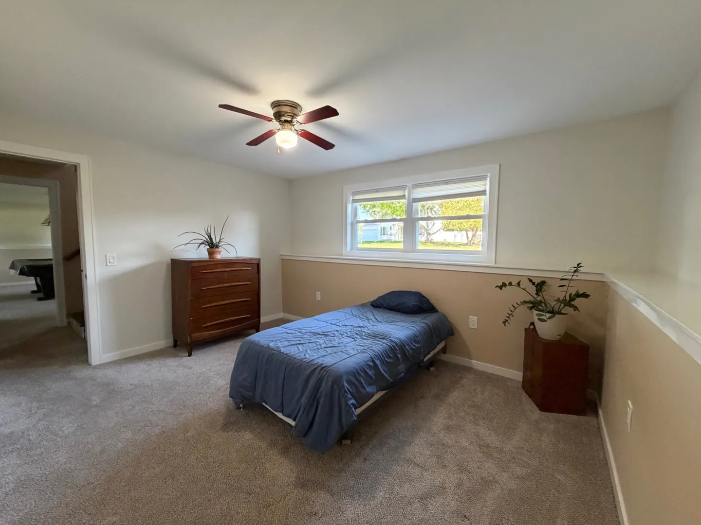 219 NEWPORT Trail IL
