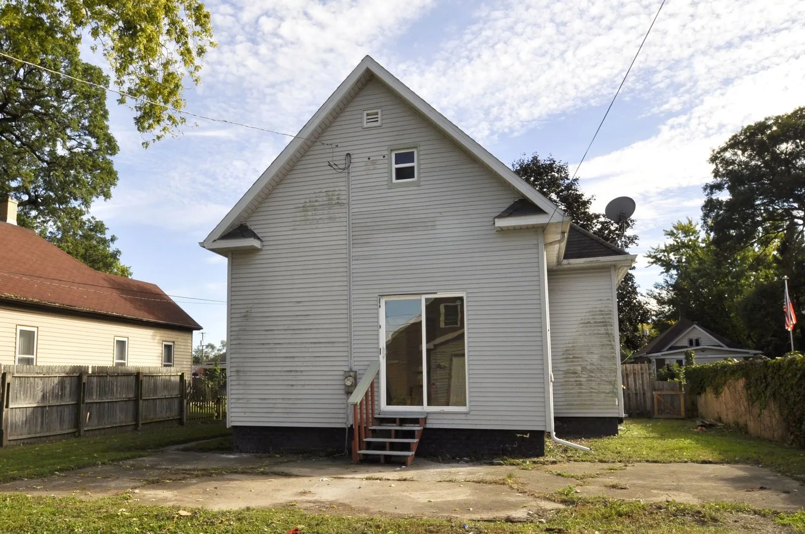 116 W 11th Street IL
