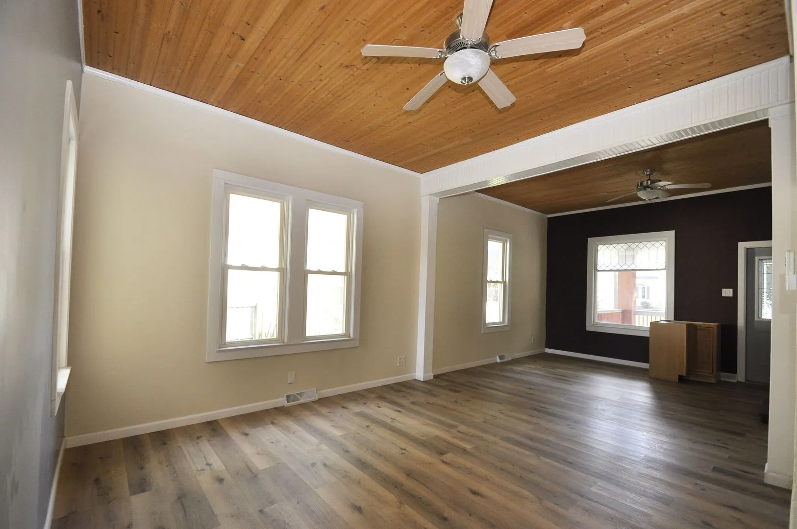 116 W 11th Street IL