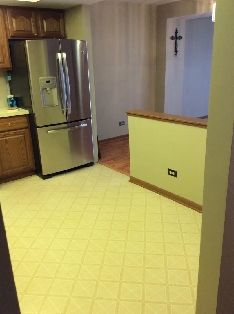 9510 S Kolmar Avenue IL #107