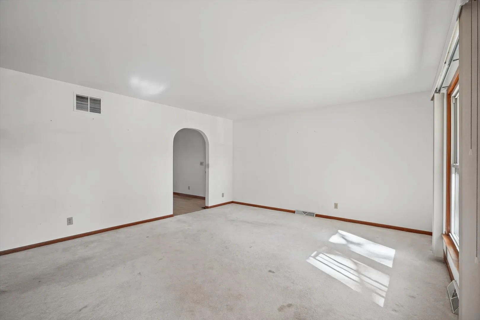 2312 Barberry Drive IL