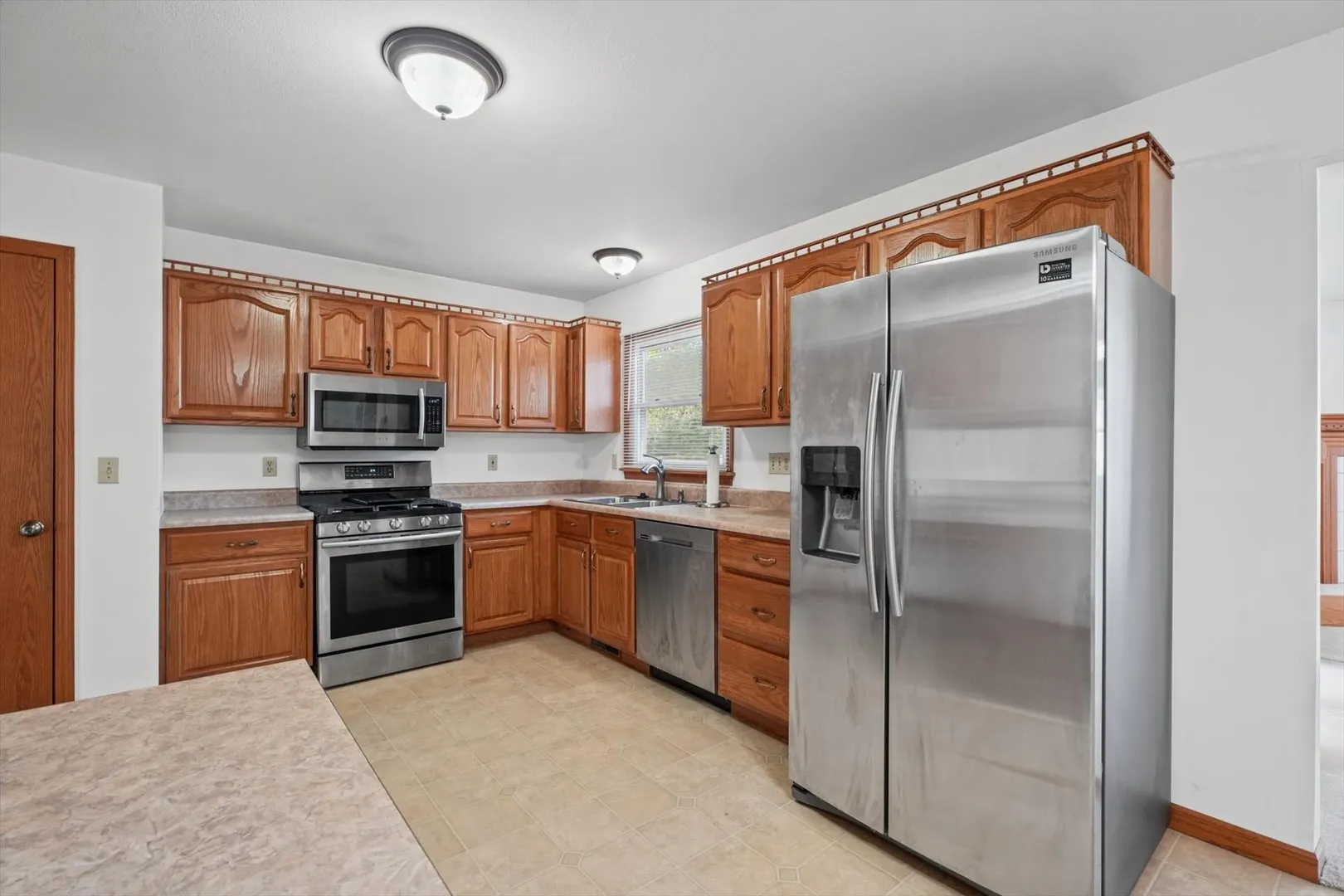 2312 Barberry Drive IL