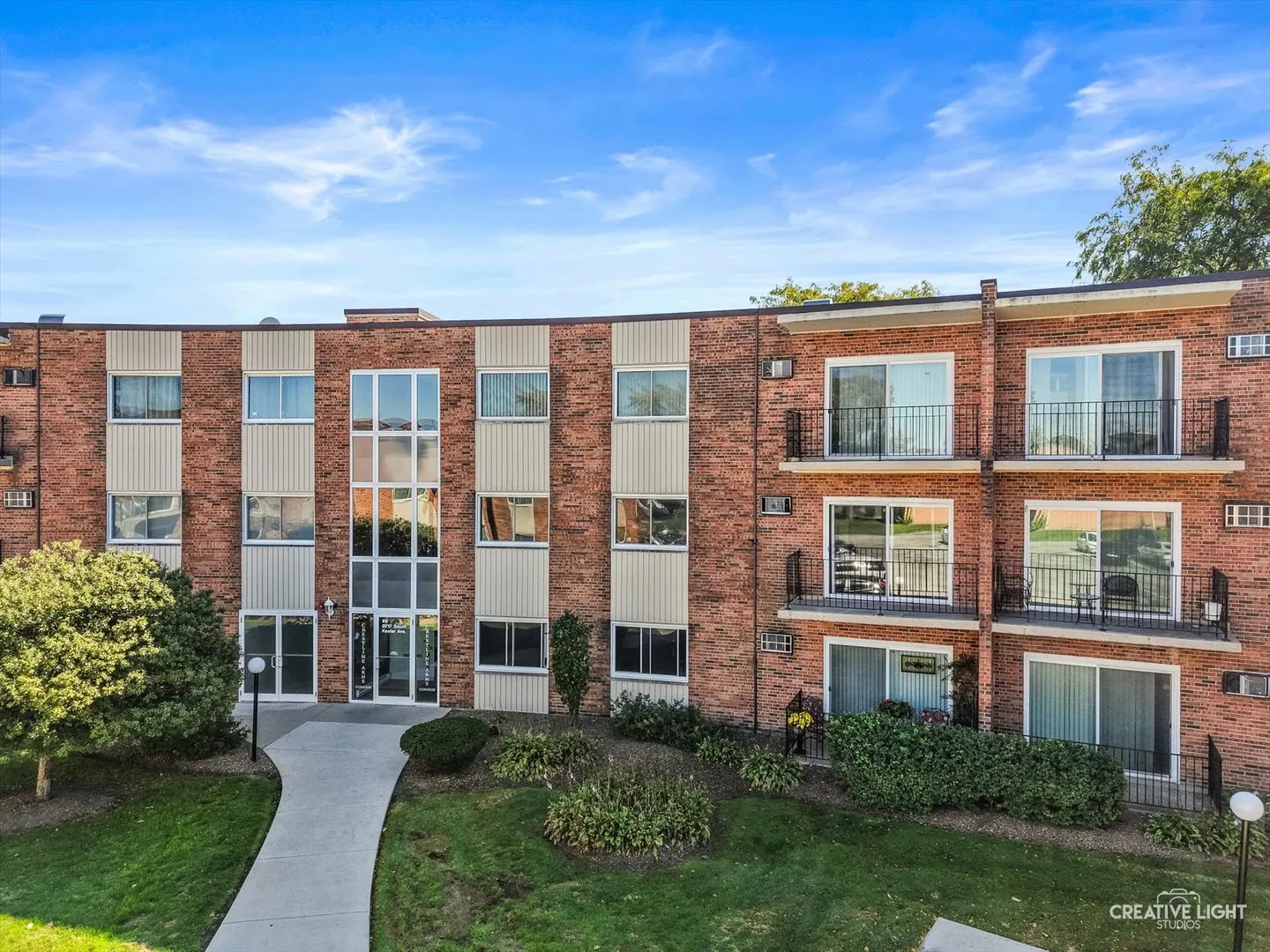 9717 S Keeler Avenue IL #207