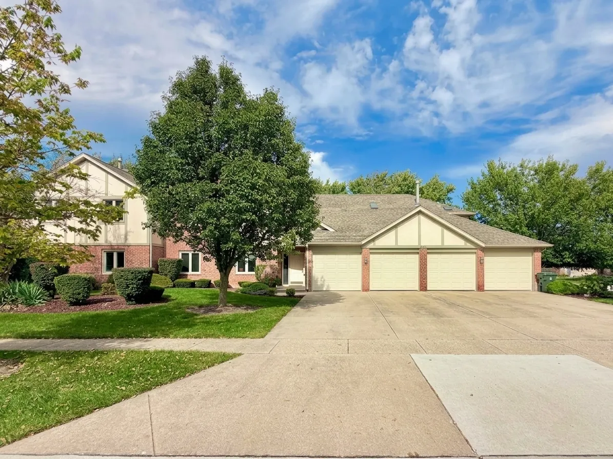 801 Timber Place IL #113
