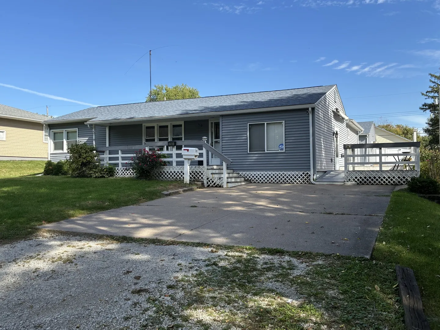 2540 32ND Street IL