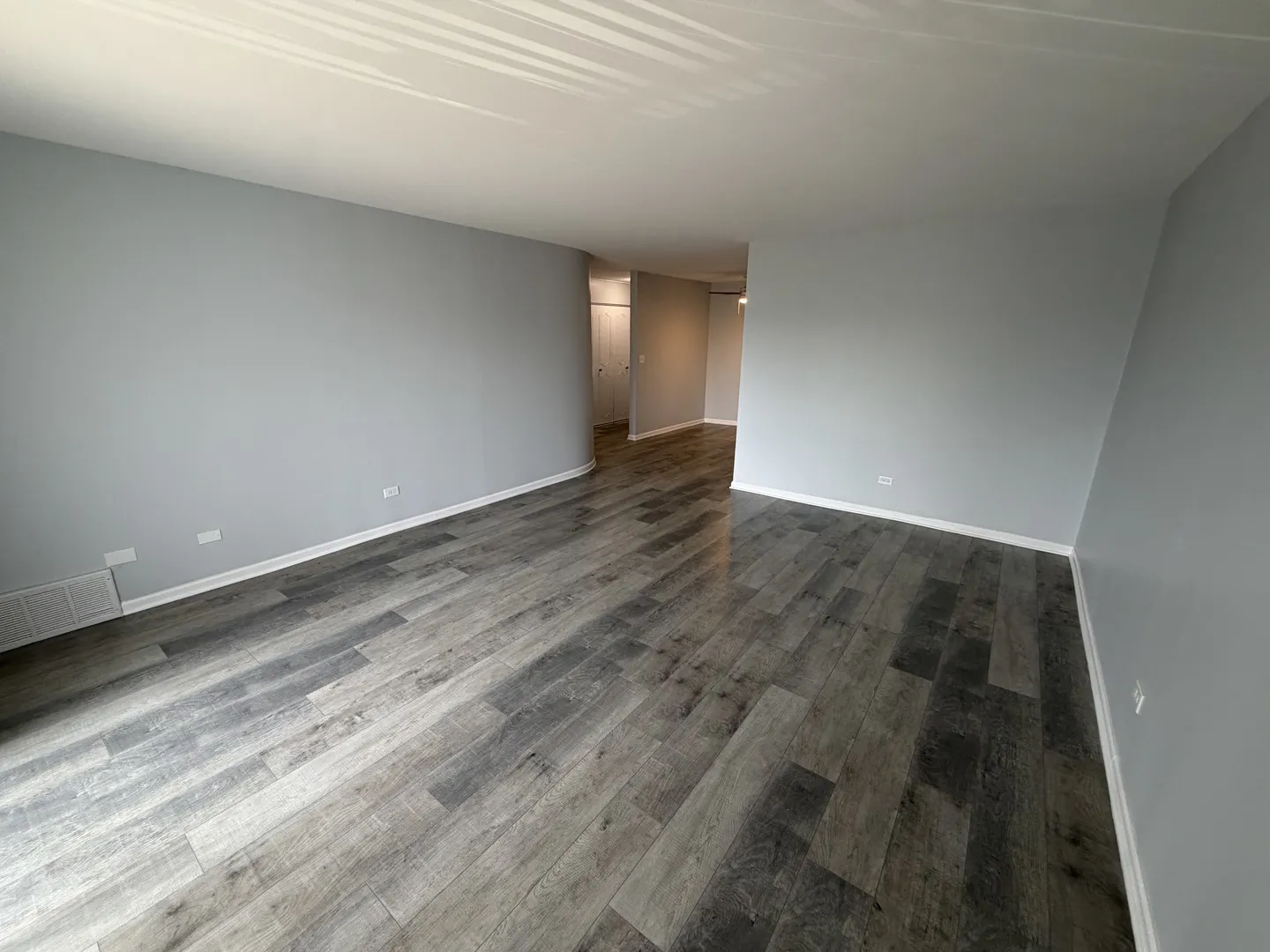 4500 BEAU MONDE Drive IL #204