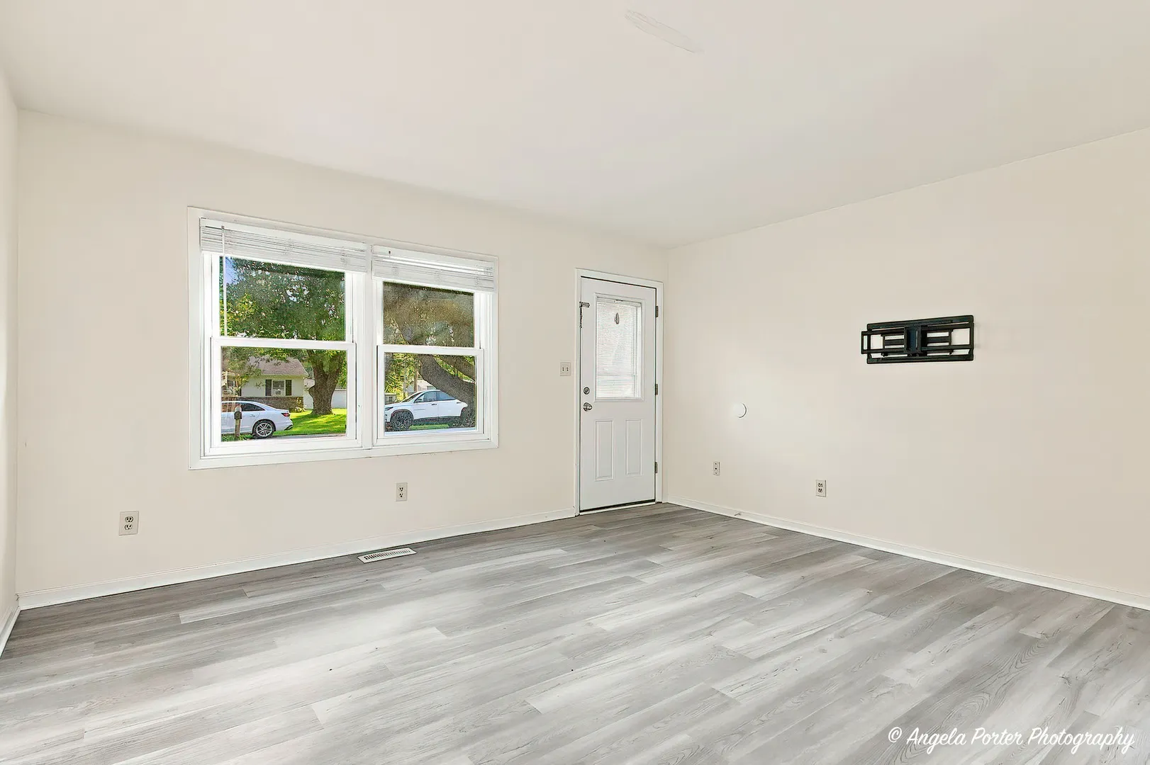 1815 Beach Road IL