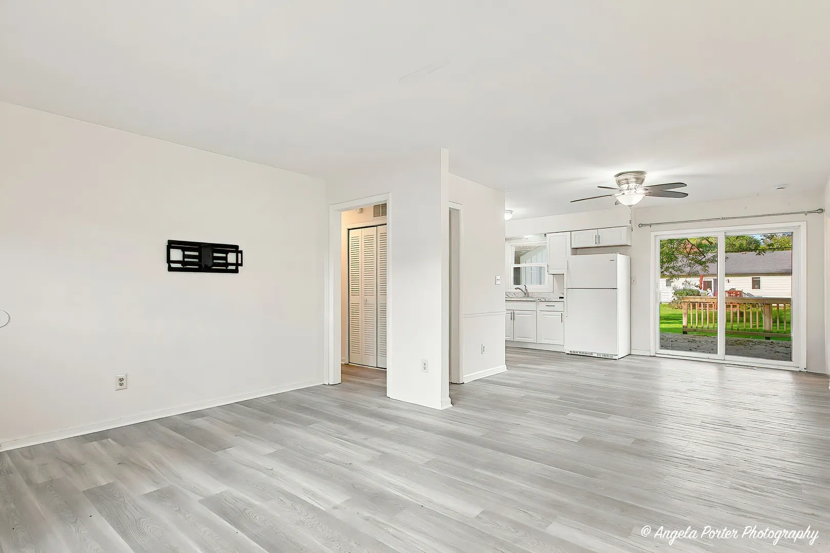 1815 Beach Road IL