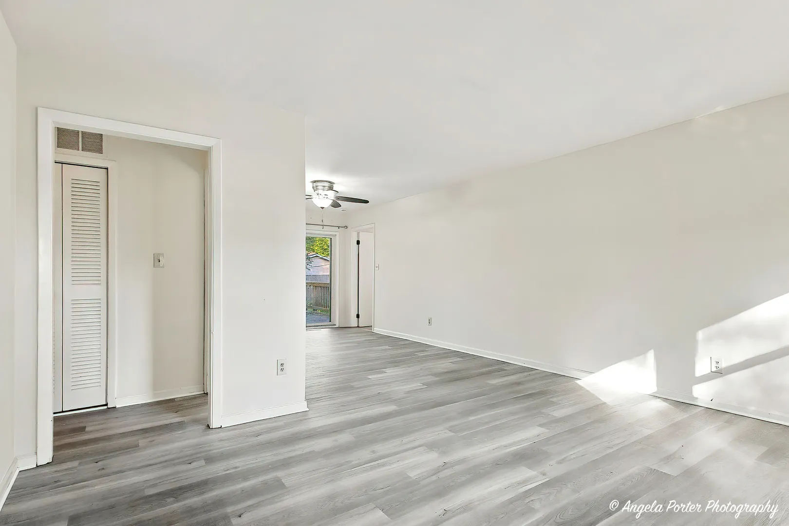 1815 Beach Road IL