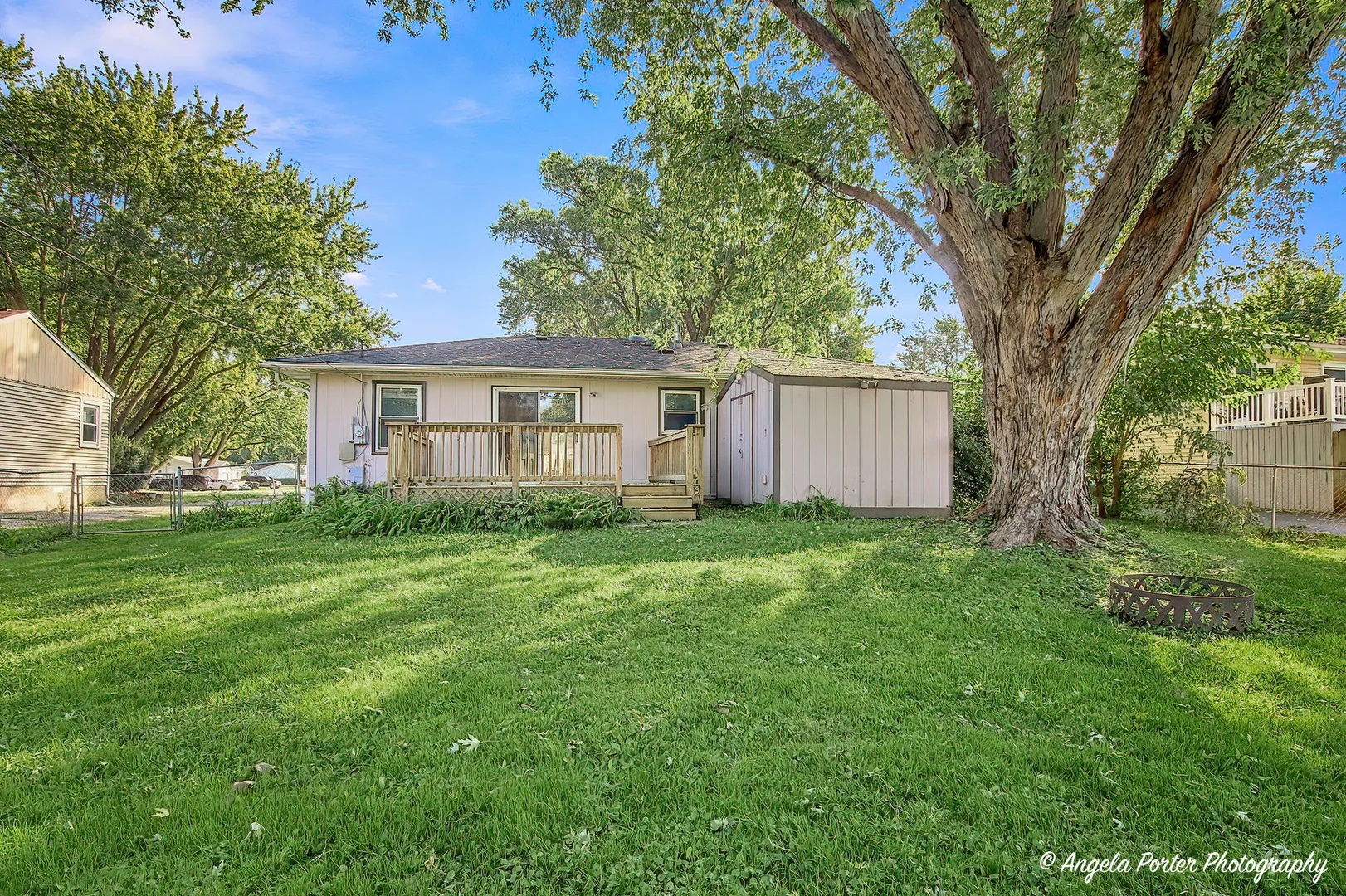 1815 Beach Road IL