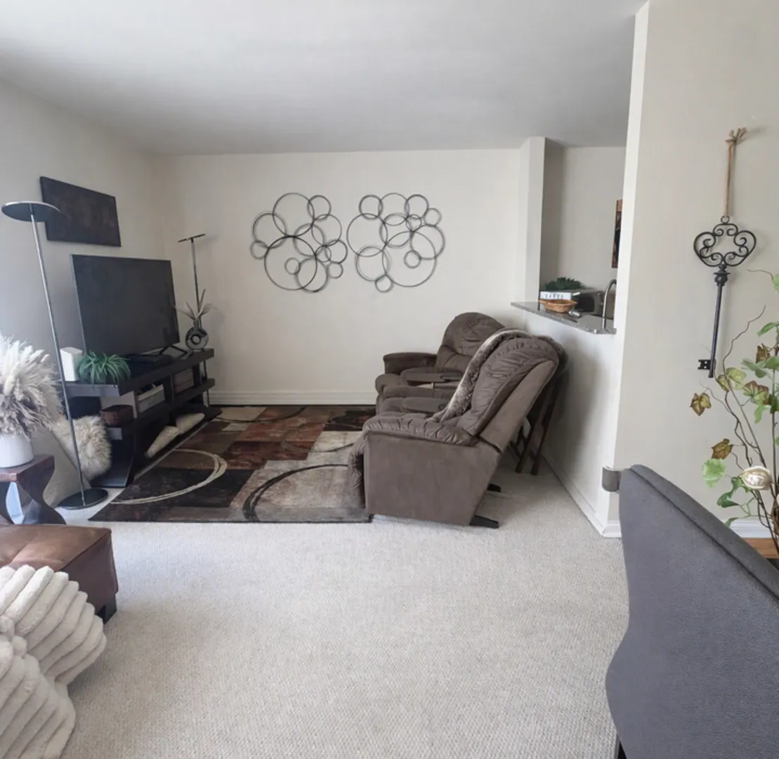 1919 Prairie Square IL #302