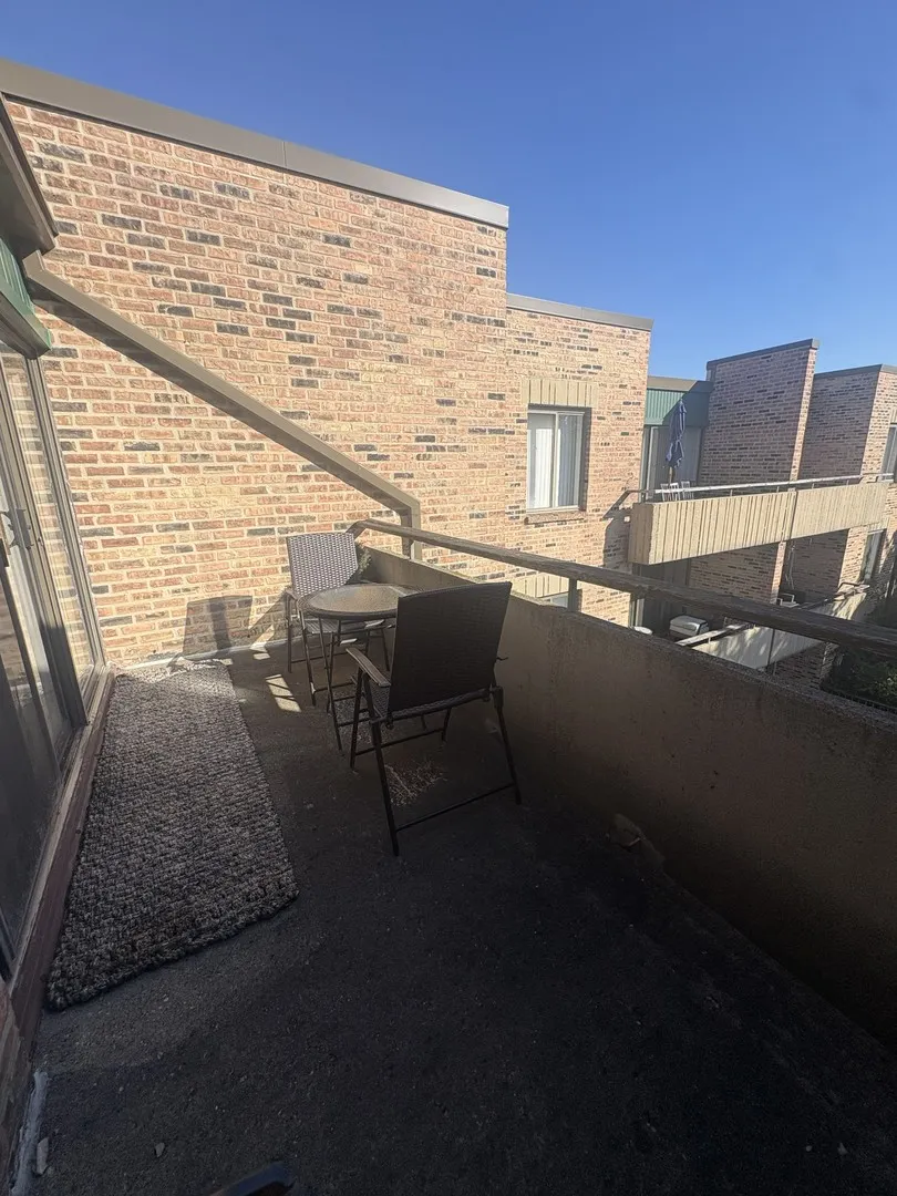 1919 Prairie Square IL #302
