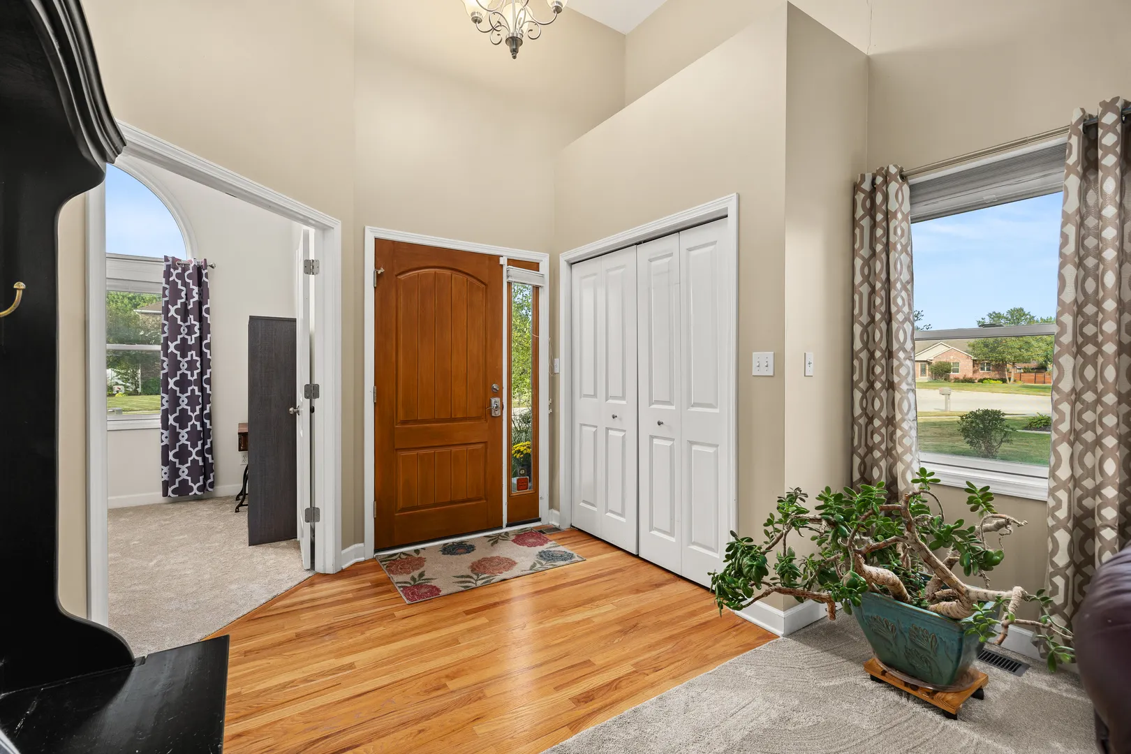 1716 Kingtree Drive IL