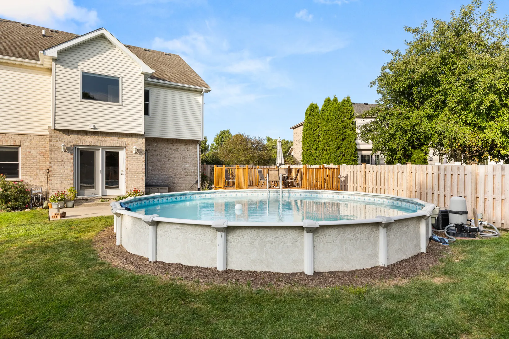 1716 Kingtree Drive IL
