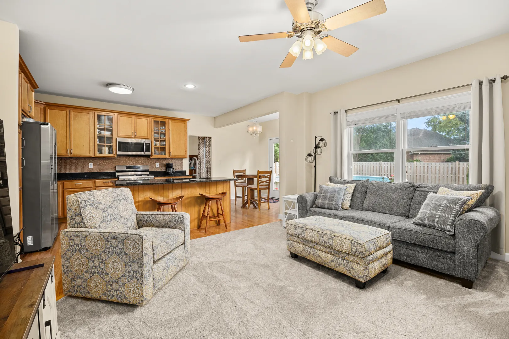 1716 Kingtree Drive IL