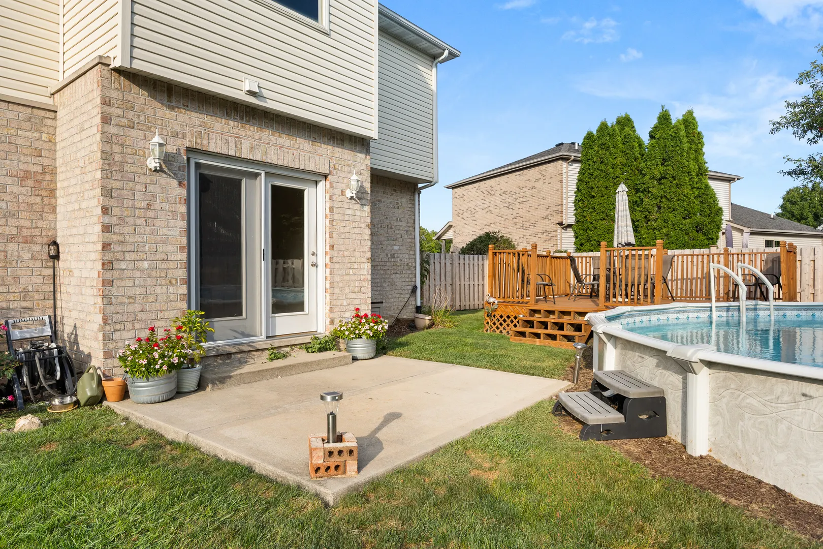 1716 Kingtree Drive IL